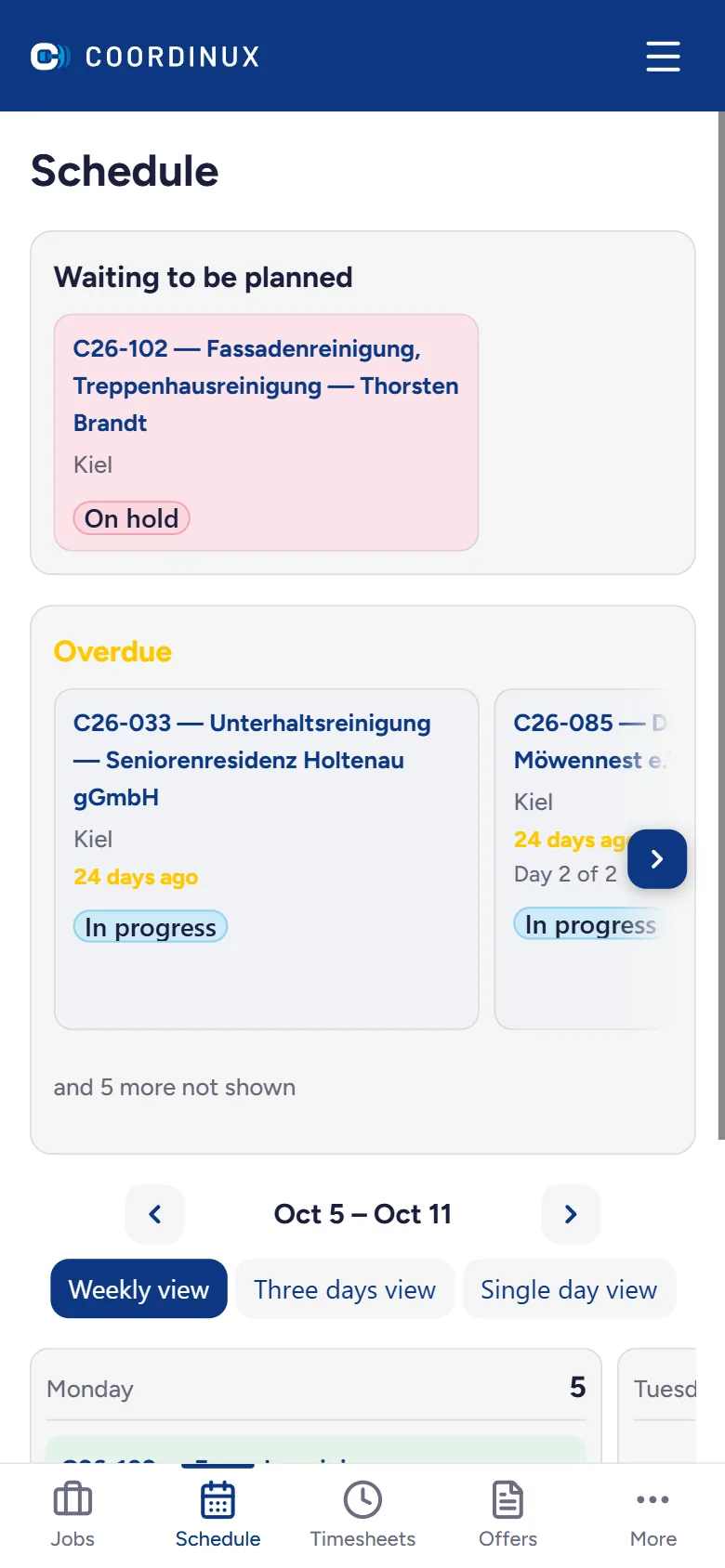 Coordinux schedule with jobs waiting to be planned and overdue jobs